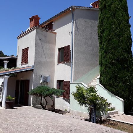 Ljudmila Doo Apartamento Banjole Exterior foto